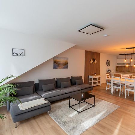 Apartment Im Dachgeschoss Plankstadt ภายนอก รูปภาพ